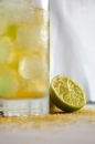 Gr�ner Lemon-Caipirinha Eistee