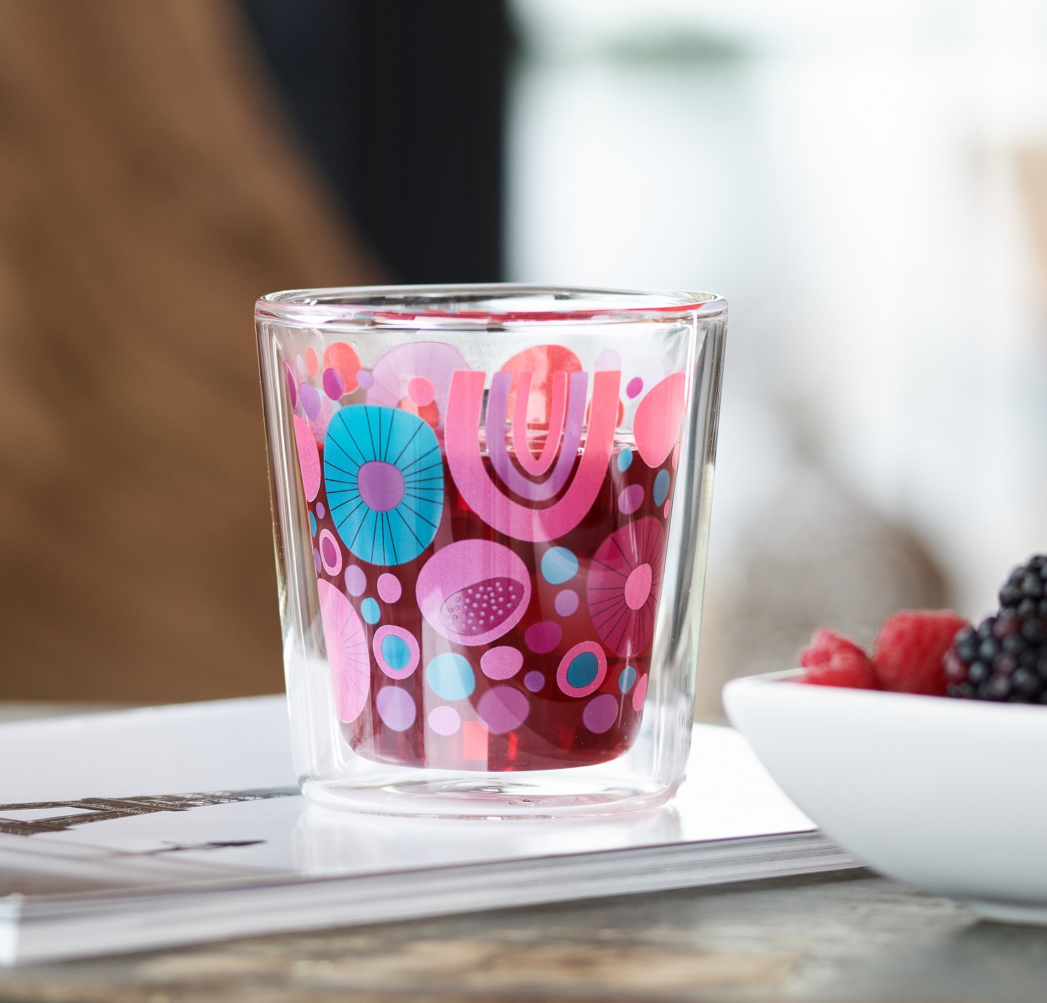 doppelwandiges teeglas lyn cheerful bei bestellen │ TeeFARBEN